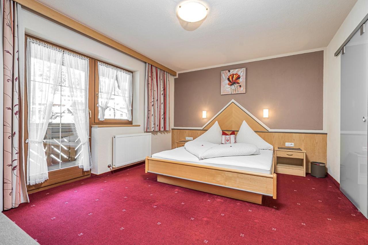 Garni Vierjahreszeiten Sölden Buitenkant foto