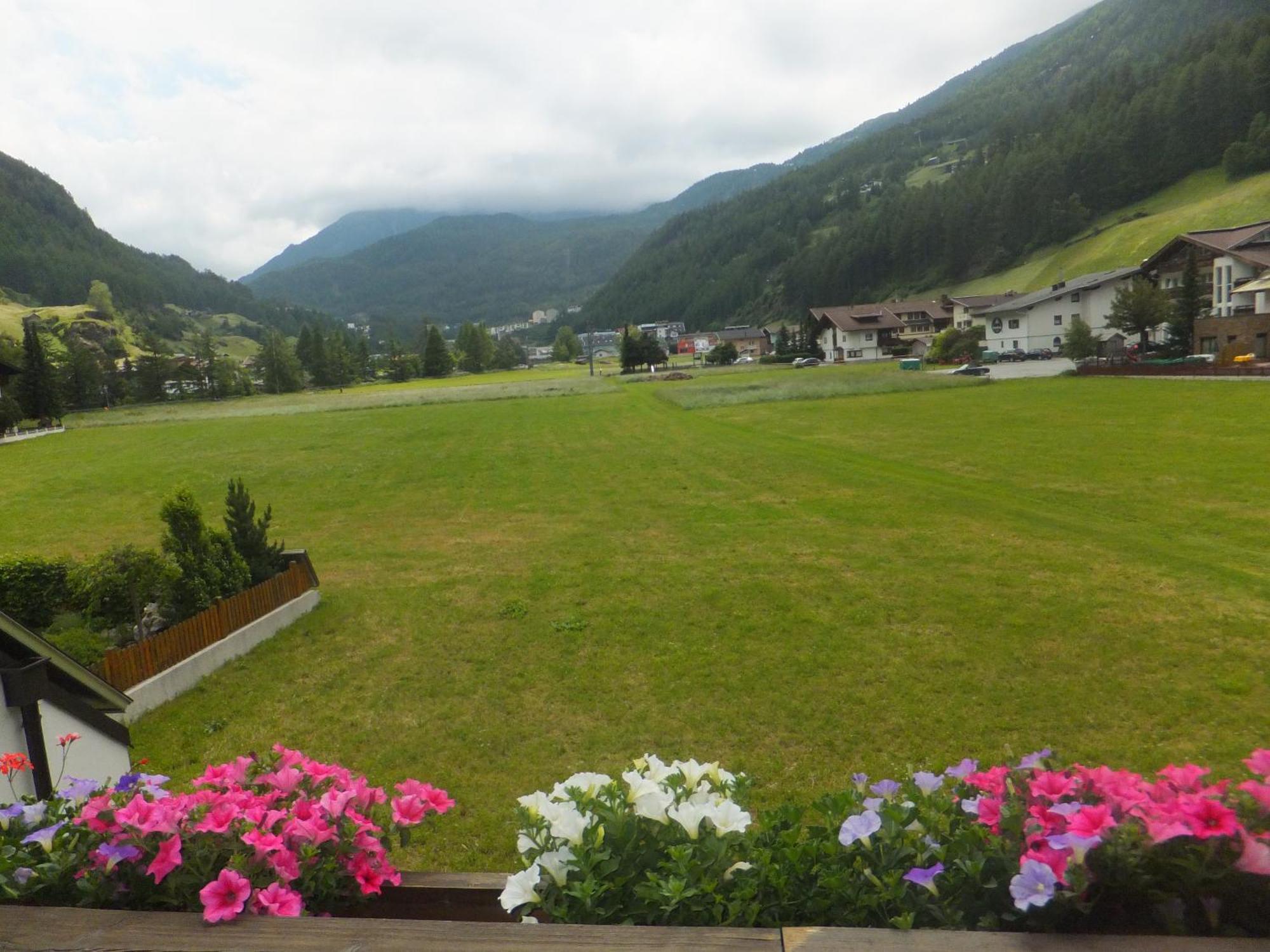 Garni Vierjahreszeiten Sölden Buitenkant foto