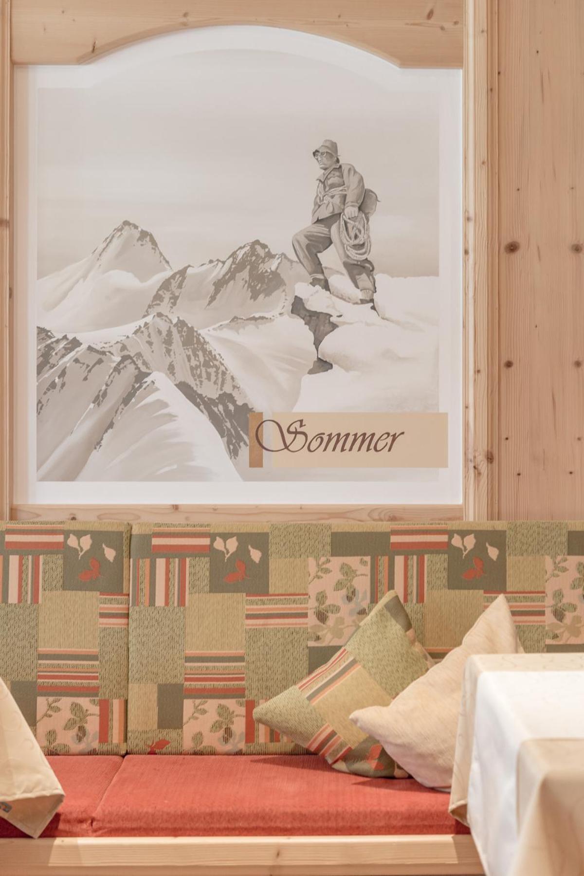 Garni Vierjahreszeiten Sölden Buitenkant foto