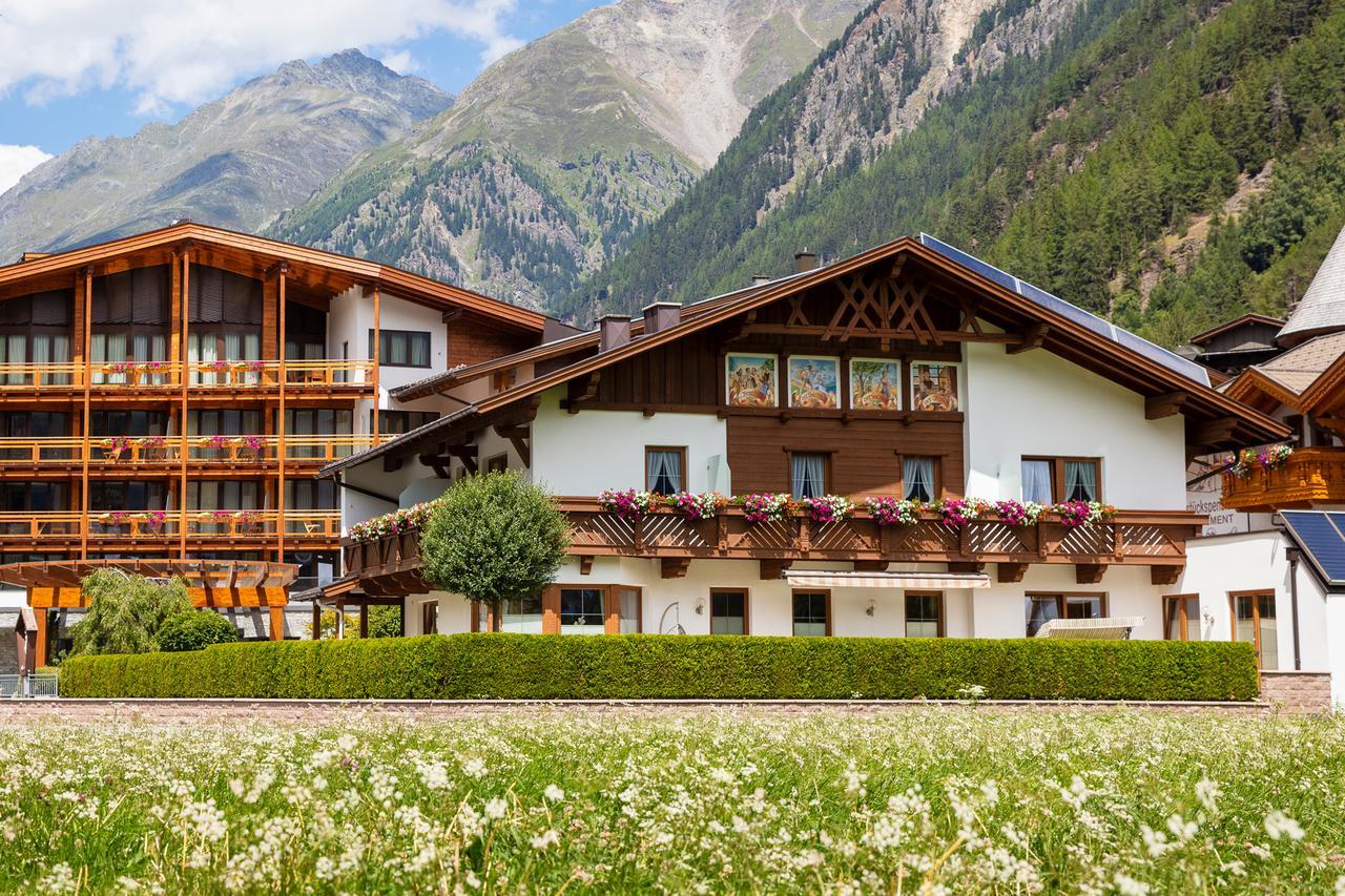 Garni Vierjahreszeiten Sölden Buitenkant foto